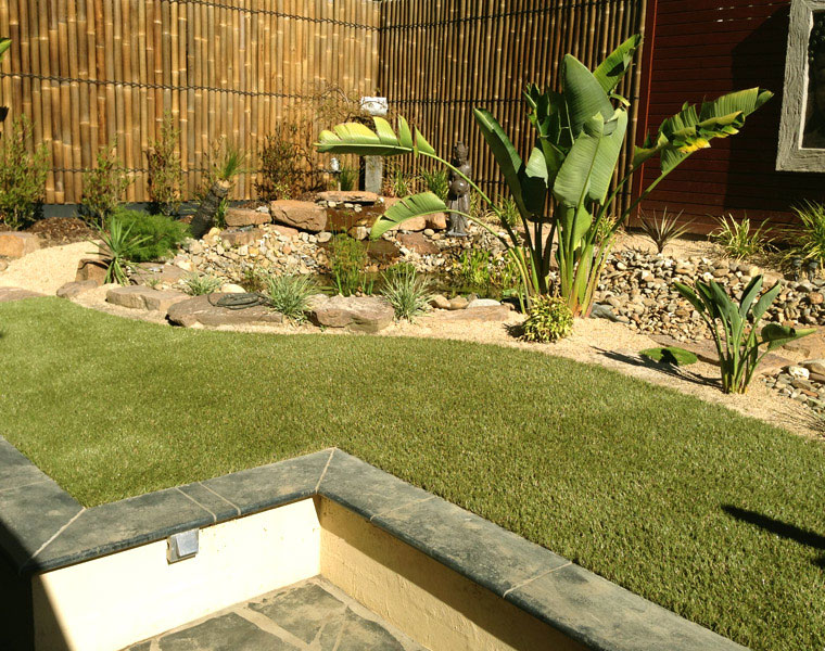 everest-synthetic-turf-landscaping