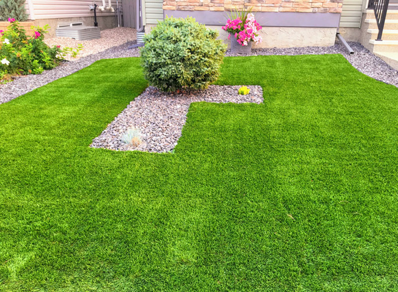 synthetic-turf-landscaping